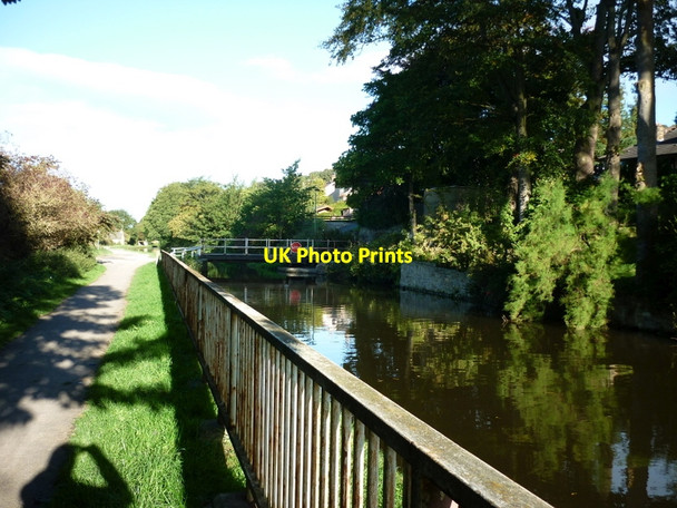 Photo 6"x4" Walking along the Leeds to Liverpool Canal #228 Keighley c2010