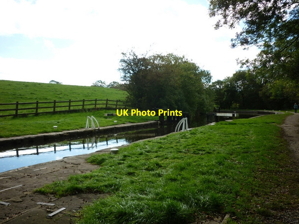 Photo 6"x4" Walking along the Leeds to Liverpool Canal #435 Bank Newton c2010