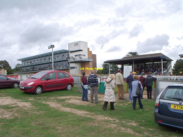 Photo 6"x4" Fontwell Racecourse, West Sussex Eastergate c2010
