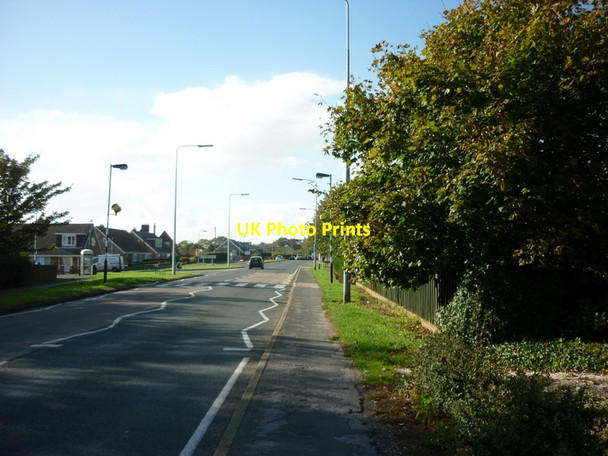 Photo 6"x4" The A1033 Main Road, Thorngumbald Hedon c2010