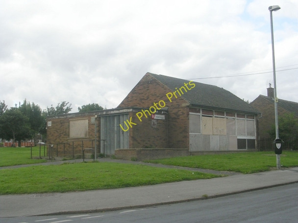 Photo 6"x4" Woodhouse Library - Queen Elizabeth Drive Normanton\/SE3822 c2009
