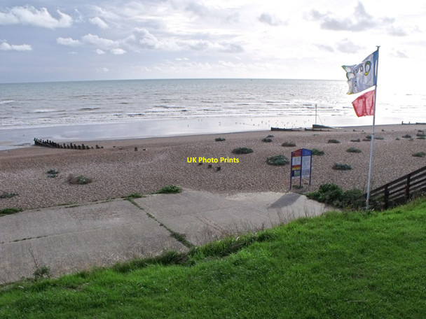 Photo 6"x4" Cooden Beach, East Sussex Bexhill c2010