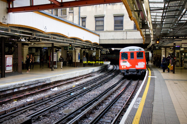 Photo 6"x4" Baker Street Station Marylebone\/TQ2881 c2010