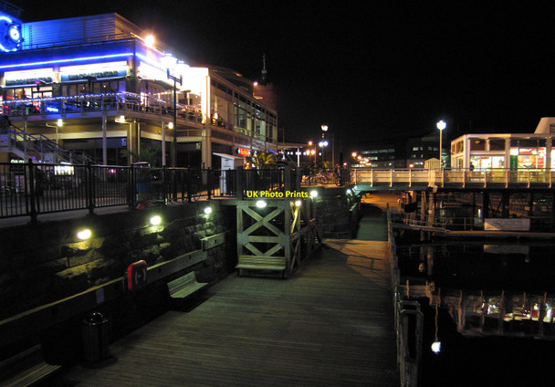 Photo 6"x4" Mermaid Quay, Cardiff Bay Cardiff\/Caerdydd c2010