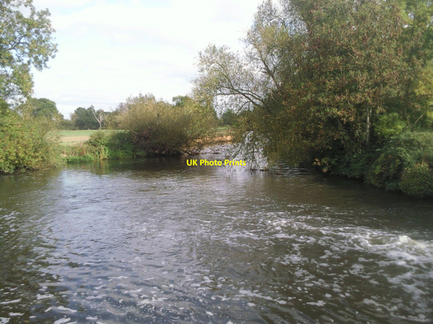Photo 6"x4" River Medway at East Lock Barnes Street c2010