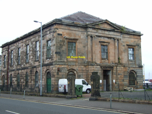 Photo 6"x4" Greenock former Saint Columba's Gaelic church Greenock\/NS2776 c2010