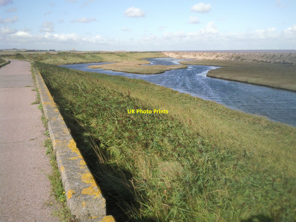 Photo 6"x4" Saltwater lagoon seen from Northern Sea Wall Potten Street c2010