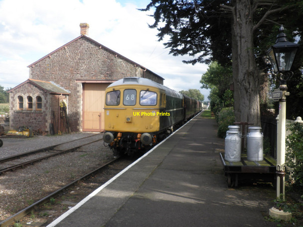 Photo 6"x4" Minehead train arrives at Dunster Marsh Street c2010