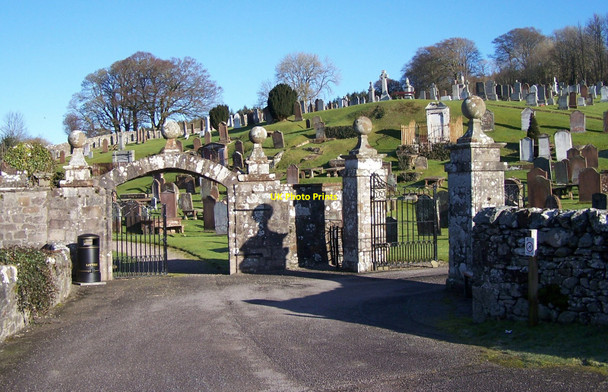 Photo 6"x4" Old gates leading into cemetery Kirkcudbright c2010