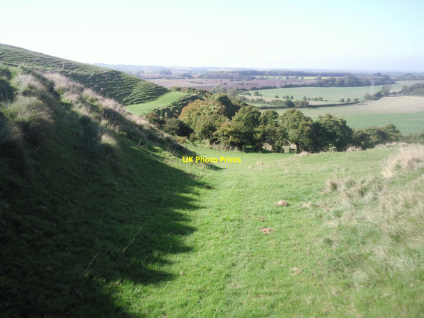 Photo 6"x4" Dry valley followed by the North Downs way Newbarn\/TR1539 c2010