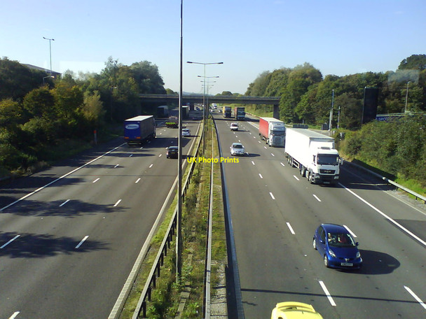 Photo 6"x4" The M6 northbound from Keele Services Hawthorns\/SJ8045 c2010