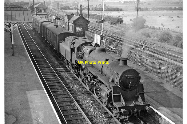 Photo 6"x4" Alfreton & South Normanton Station, with train Alfreton c1961