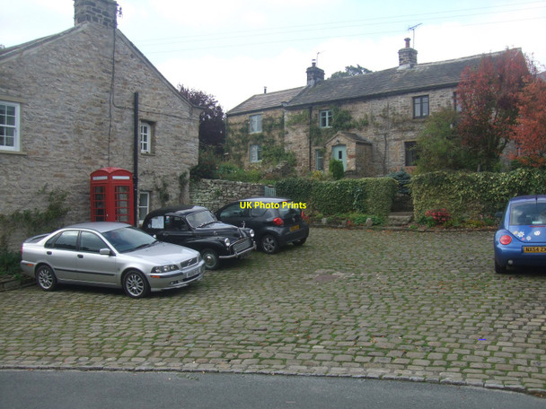 Photo 6"x4" Public Phone Box in Healaugh Healaugh\/SE0199 c2010