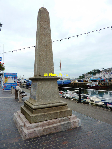 Photo 6"x4" Monument. Brixham Harbour Brixham c2010