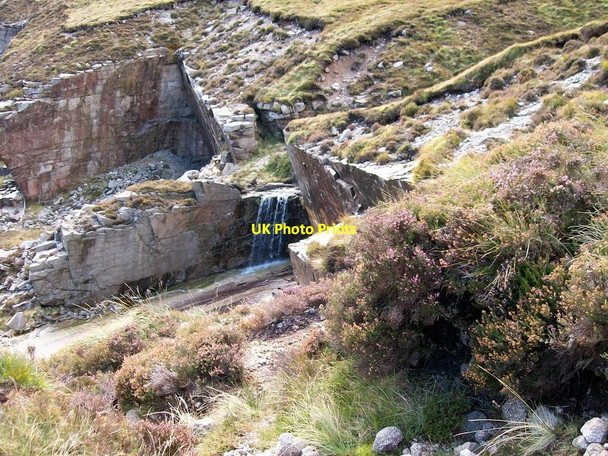 Photo 6"x4" A waterfall on the Bloody Bridge River at the western end of Crannoge Quarry Newcastle\/J3732 c2010