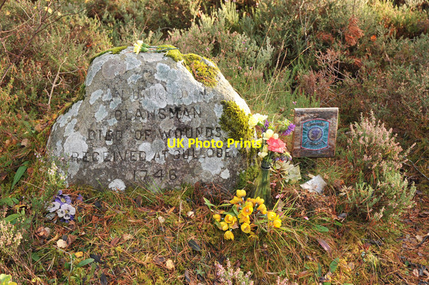 Photo 6"x4" Grave marking a fallen Clansman Littlemill\/NH9150 c2010