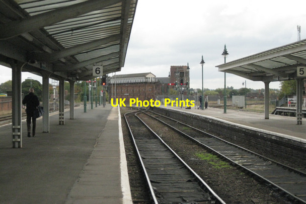 Photo 6"x4" Platform 6, Shrewsbury station Shrewsbury c2010