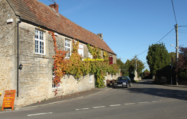 Photo 6"x4" 2010 : The White Hart Inn, Trudoxhill Trudoxhill c2010