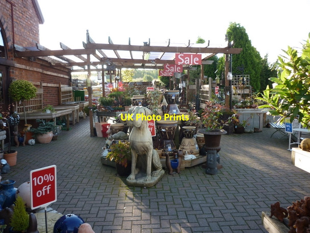 Photo 6"x4" Just one of the shops at the Denby Pottery Codnor Breach c2010