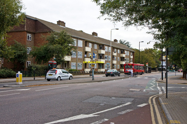 Photo 6"x4" Lower Road Bermondsey c2010