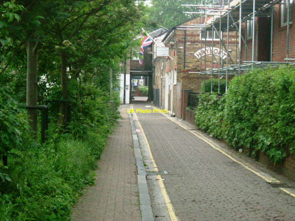 Photo 6"x4" Bond Street, W4 Chiswick c2008