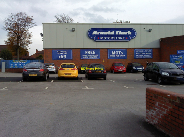 Photo 6"x4" Arnold Clark Car Dealership, Leyland Leyland c2010