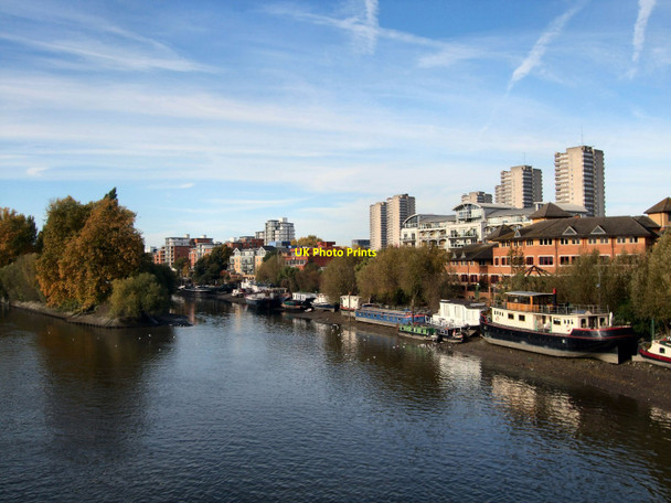 Photo 6"x4" Thames View from Kew Bridge Brentford c2010