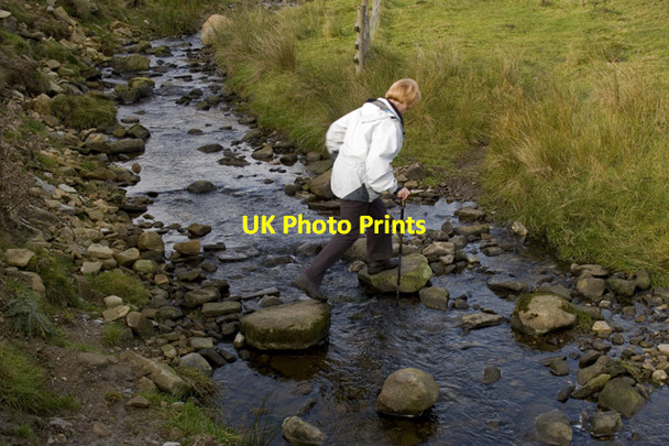 Photo 6"x4" Crossing Bookil Gill Beck Long Preston c2010