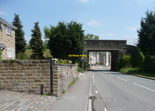 Photo 6"x4" Railway Bridge, Whitechapel Road, Cleckheaton Cleckheaton c2010
