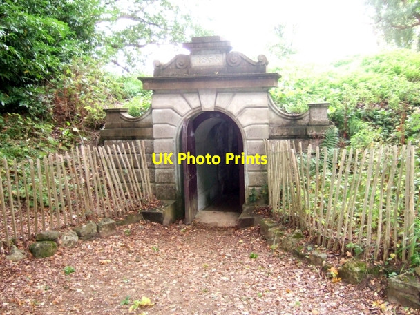 Photo 6"x4" Ice house at Osborne House Cowes c2010