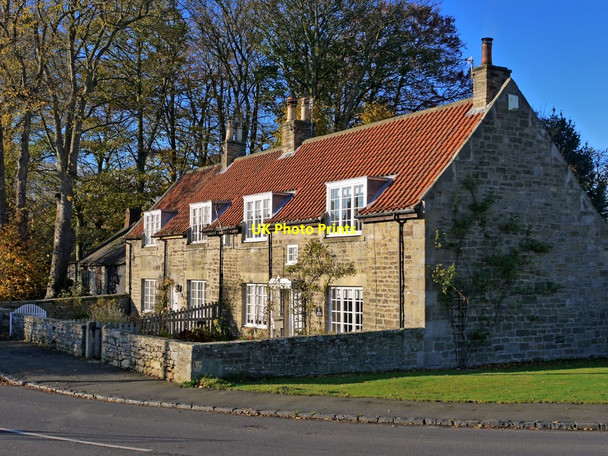 Photo 6"x4" Manor Cottage & Dairy Cottage, Whalton Whalton c2010