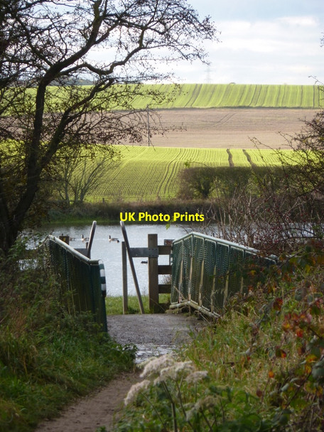Photo 6"x4" Path to reserve via Doe Lea footbridge Bolsover c2010