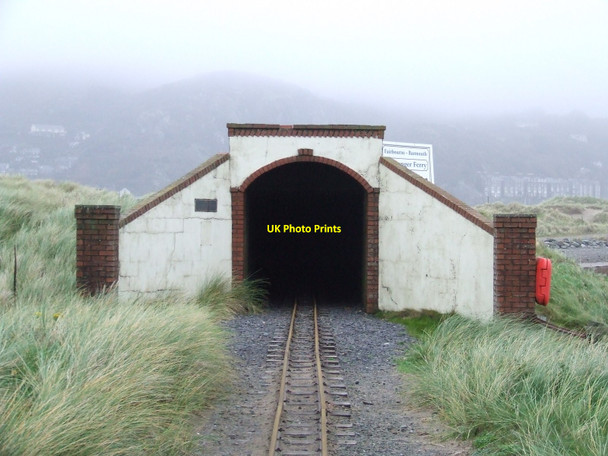 Photo 6"x4" Railway Tunnel Barmouth\/Abermaw c2010