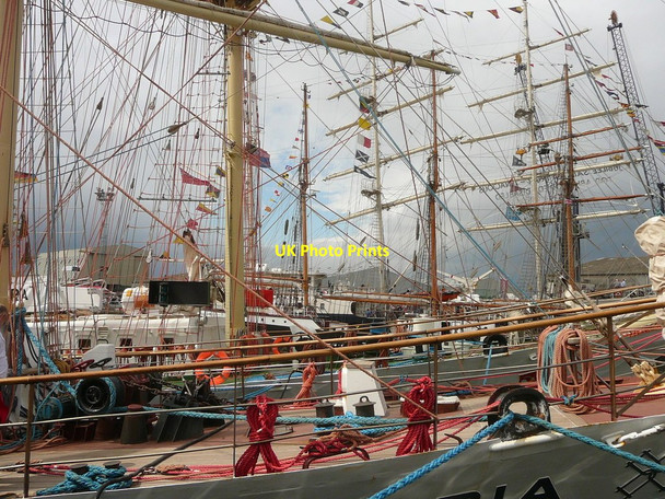 Photo 6"x4" Masts and rigging, Tall Ships, Hartlepool Hartlepool c2010