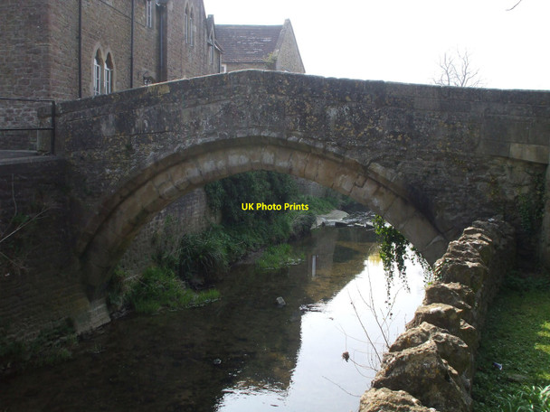 Photo 6"x4" Ancient bridge, Bruton, Somerset Bruton c2009