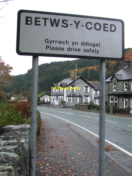 Photo 6"x4" Entering Betws-y-Coed Betws-y-Coed c2010