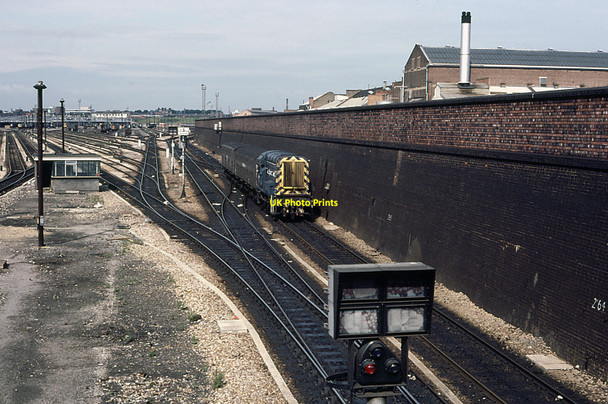 Photo 6"x4" Old Oak Common Depot Kensal Town c1981