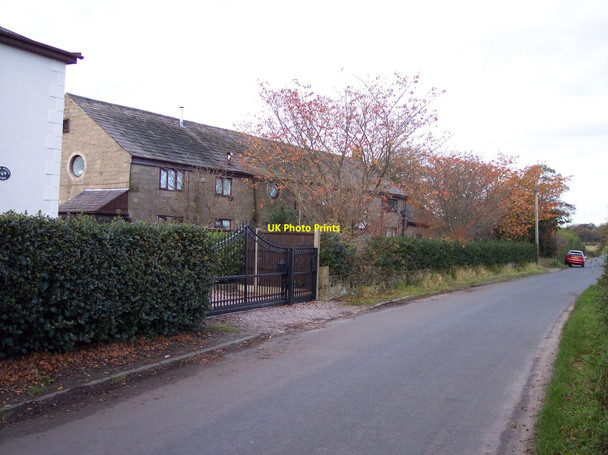 Photo 6"x4" Mill House farmhouse in Butcher's Lane Maghull c2010