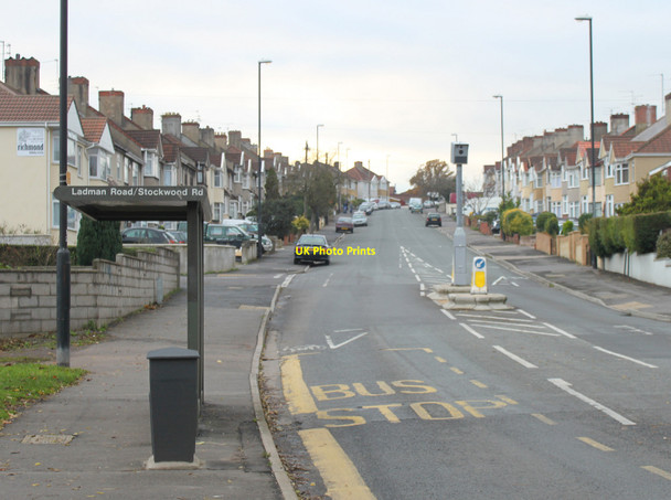 Photo 6"x4" 2010 : Bus shelter on Allison Road, Brislington Kingswood\/ST6473 c2010