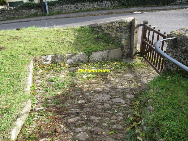 Photo 6"x4" Headstones round the edge Oxford\/SP5106 c2010