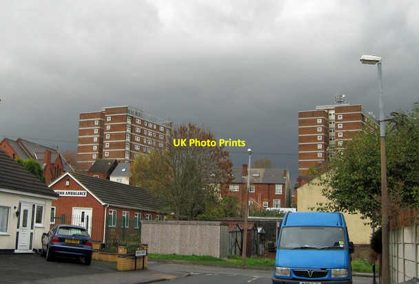 Photo 6"x4" St Johns Street flats, Netherton Dudley\/SO9390 c2010