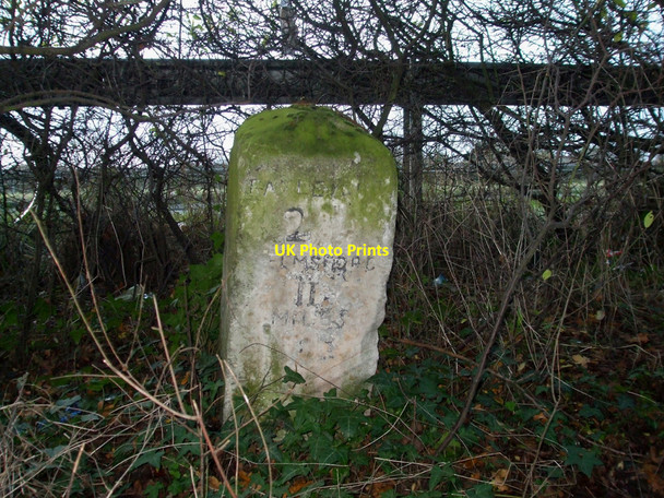 Photo 6"x4" Hidden Milestone Rawreth c2010