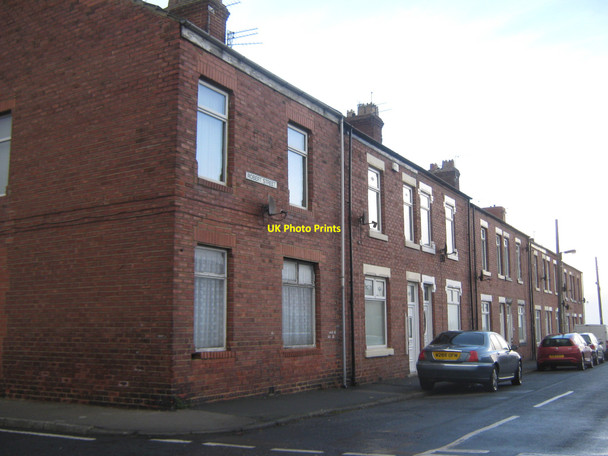 Photo 6"x4" Robert Street Seaham Seaham c2010