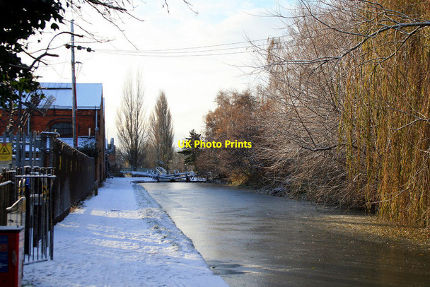Photo 6"x4" Frozen Erewash Canal Long Eaton c2010
