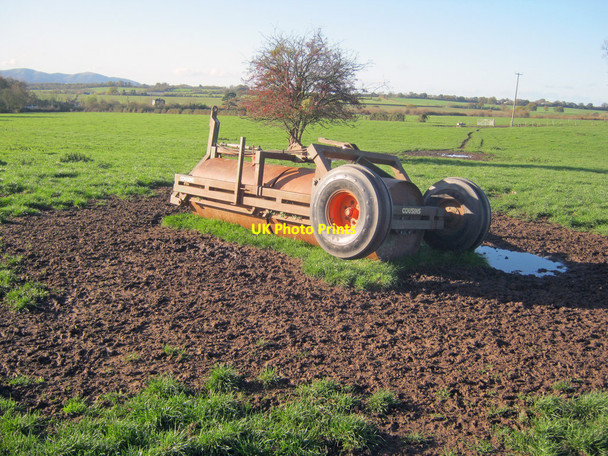 Photo 6"x4" Roller at Wadborough Hall Farm Pirton\/SO8847 c2010