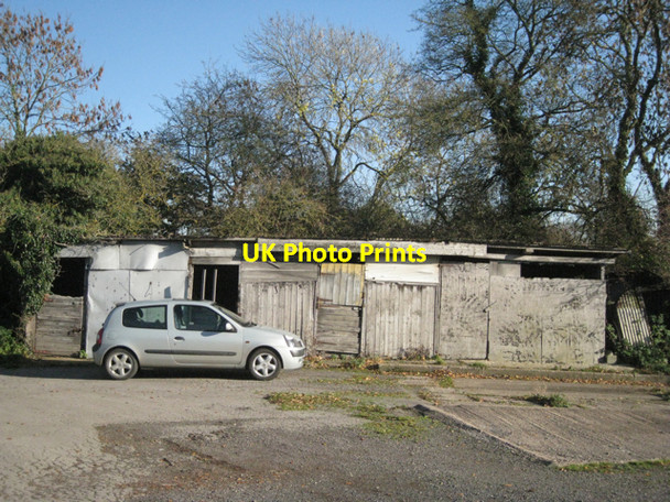 Photo 6"x4" Sheds, derelict premises, Langley Road Claverdon c2010
