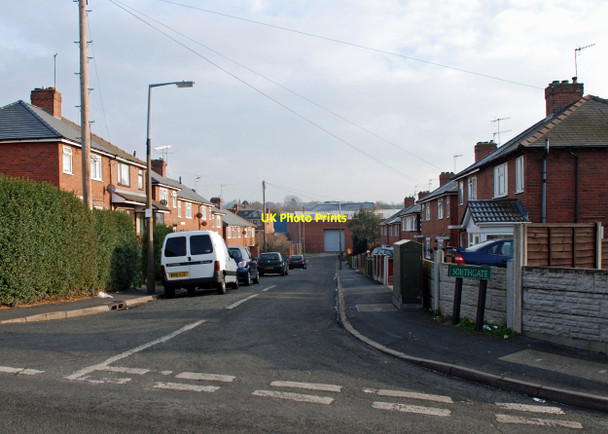 Photo 6"x4" Southgate, Cradley Heath Brierley Hill\/SO9286 c2010