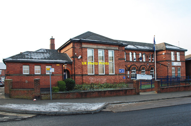 Photo 6"x4" The Police Station, Old Hill Blackheath\/SO9786 c2010