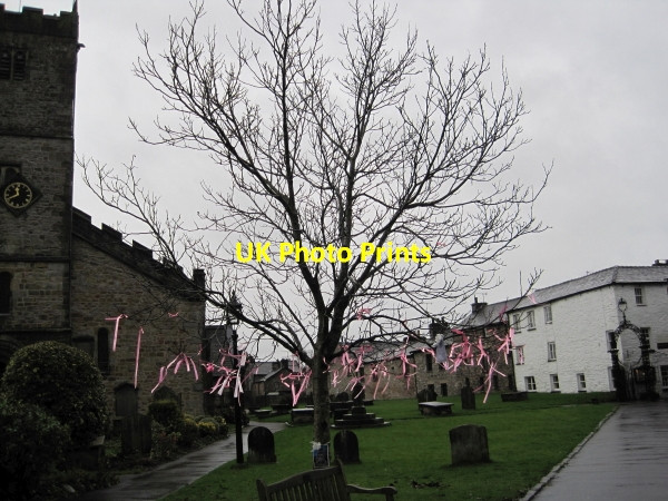 Photo 6"x4" Memory Tree, St. Mary's Church, Kirkby Lonsdale Kirkby Lonsdale c2010