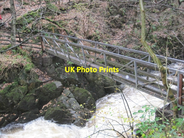 Photo 6"x4" Snow Falls Bridge Ingleton\/SD6973 c2010